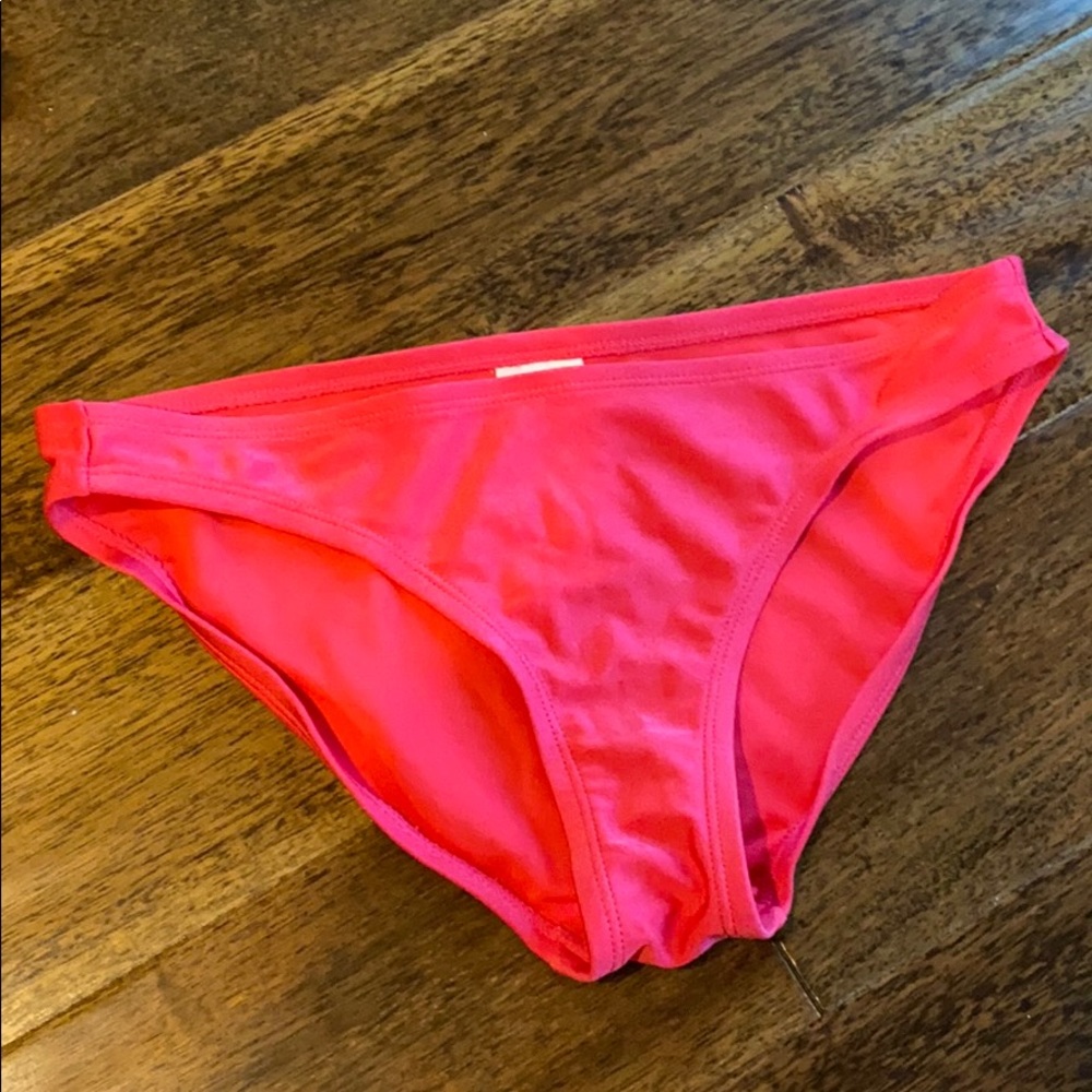 NEW bikini bottoms